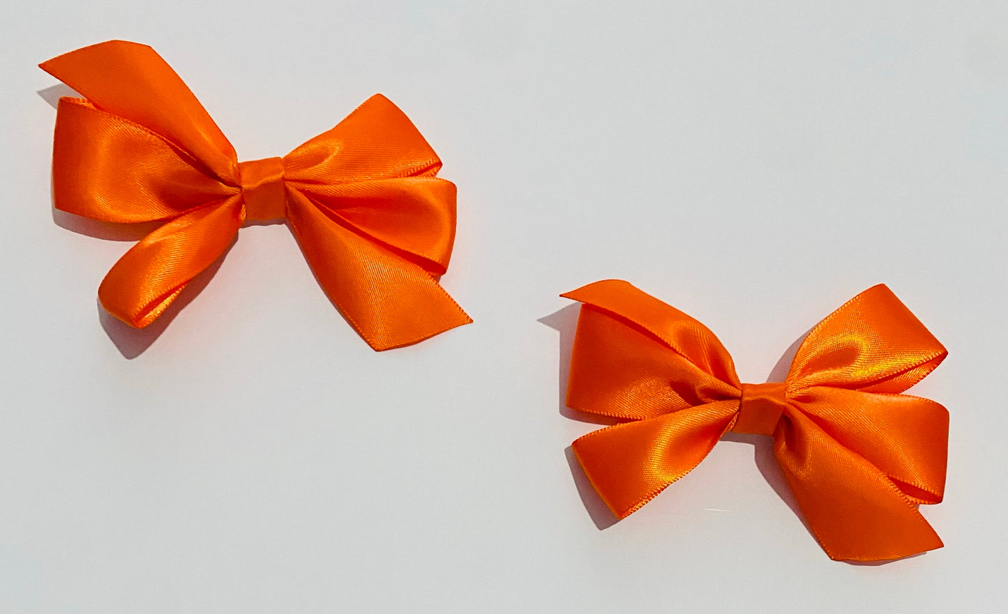 Orange pinwheel clip