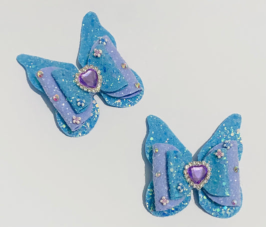 Butterfly bow clip